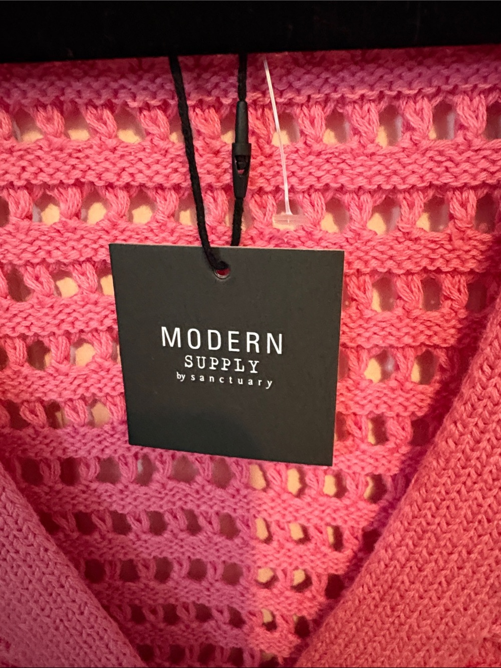 American Vintage Pink Openwork V-Neck Sweater Vest - Picture 3 of 6